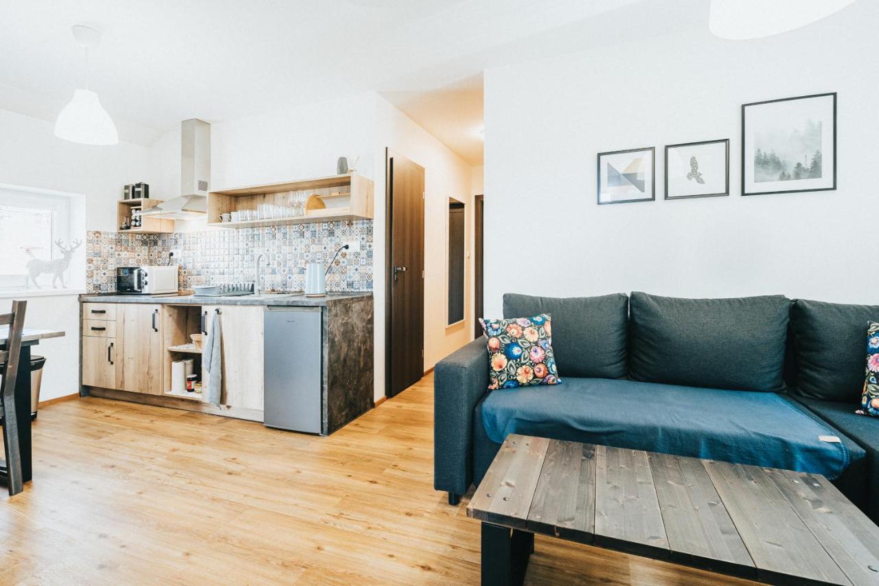 Apartman Milbach Mlynica ภายนอก รูปภาพ