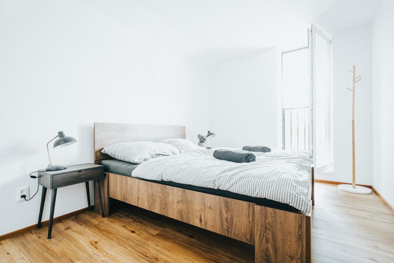 Apartman Milbach Mlynica ภายนอก รูปภาพ